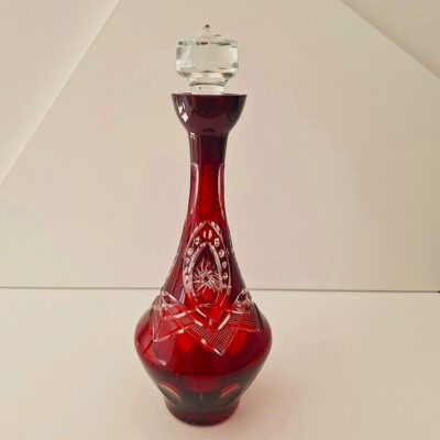 Luksusowa Karafka Kryształowa Rubinowa – Vintage Bohemia