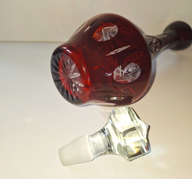 Luksusowa Karafka Kryształowa Rubinowa – Vintage Bohemia