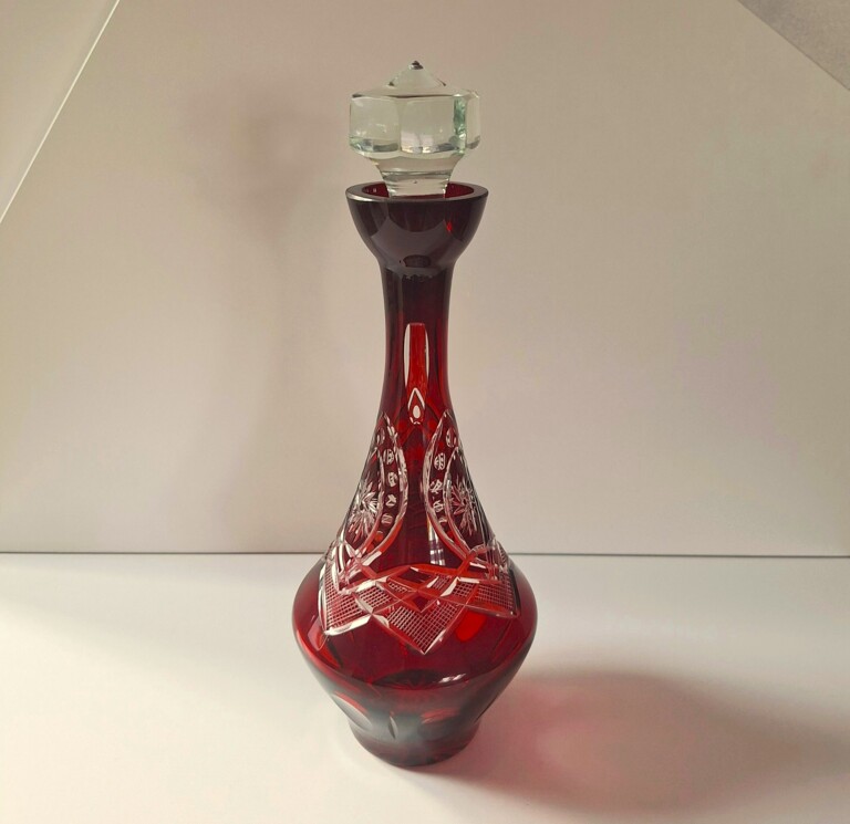 Luksusowa Karafka Kryształowa Rubinowa – Vintage Bohemia