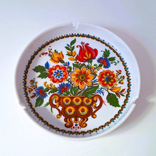 Kolekcjonerska Popielnica Vintage Tettau – Motyw Folk (14 cm)