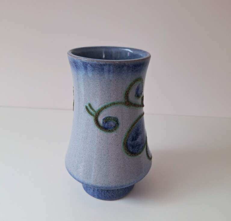Wazon Ceramiczny Strehla Keramik - Niebieski Relief Vintage NRD