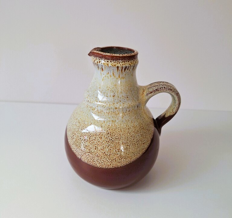 Ceramiczny Dzbanek Vintage – Mid-Century Modern (Lata 60./70.)