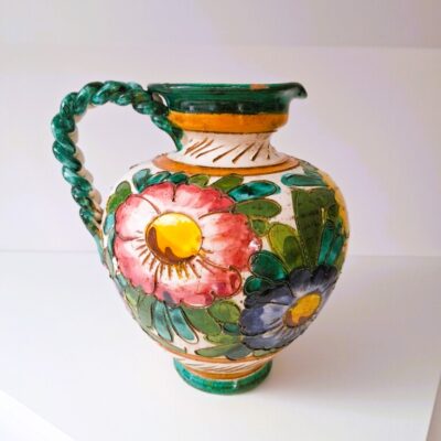 Włoski Dzbanek Majolica Sgraffito – Vintage Rękodzieło