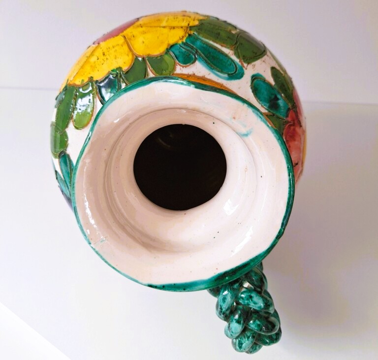 Włoski Dzbanek Majolica Sgraffito – Vintage Rękodzieło