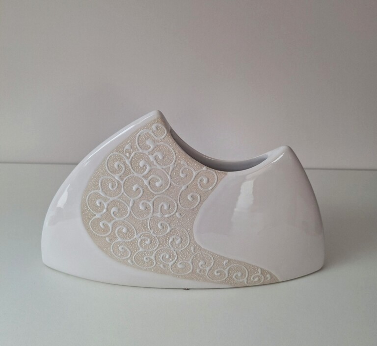 Wazon Ceramiczny Asymetryczny - Kremowy z Reliefem Formano