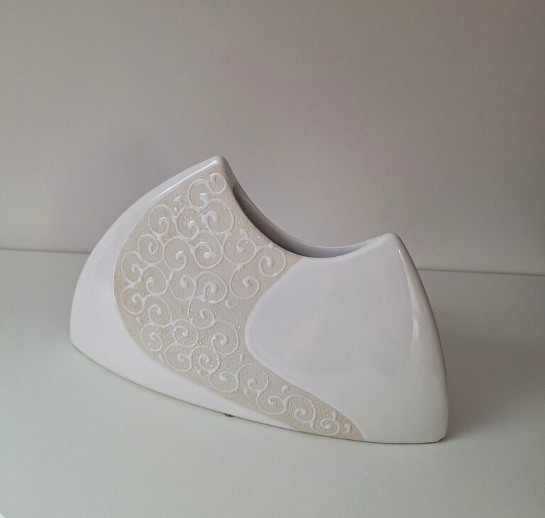 Wazon Ceramiczny Asymetryczny - Kremowy z Reliefem Formano