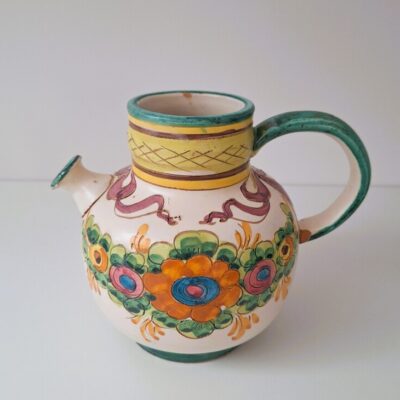 Włoski Dzbanek Ceramiczny Majolika Vintage – Sygnowany „Italy”