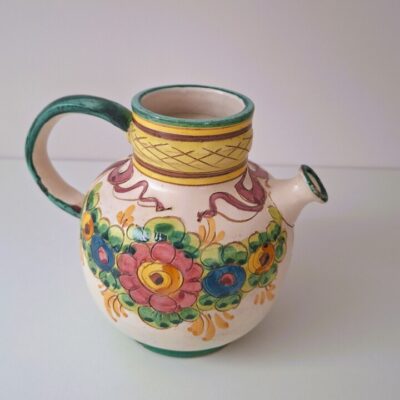 Włoski Dzbanek Ceramiczny Majolika Vintage – Sygnowany „Italy”