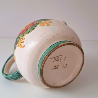Włoski Dzbanek Ceramiczny Majolika Vintage – Sygnowany „Italy”