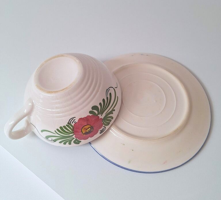 Ceramiczna Filiżanka ze Spodkiem – Kwiatowy Folk
