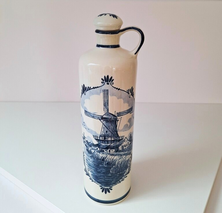Ceramiczna Butelka Vintage Delft Blue – Holenderski Wiatrak