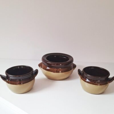 Zestaw 3 miseczek ceramicznych w klimacie vintage / retro