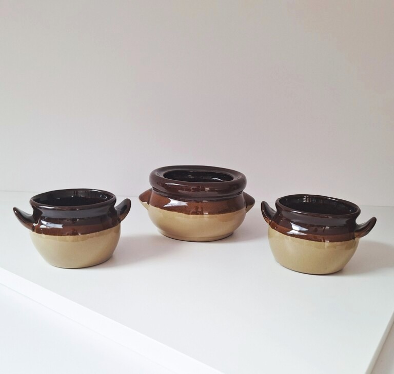 Zestaw 3 miseczek ceramicznych w klimacie vintage / retro