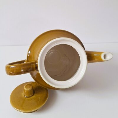 Porcelitowy Dzbanek Retro z Reliefem