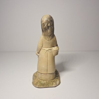 Figurka Dziewczynka z Koszykiem I Ptactwem Vintage Rustykalna