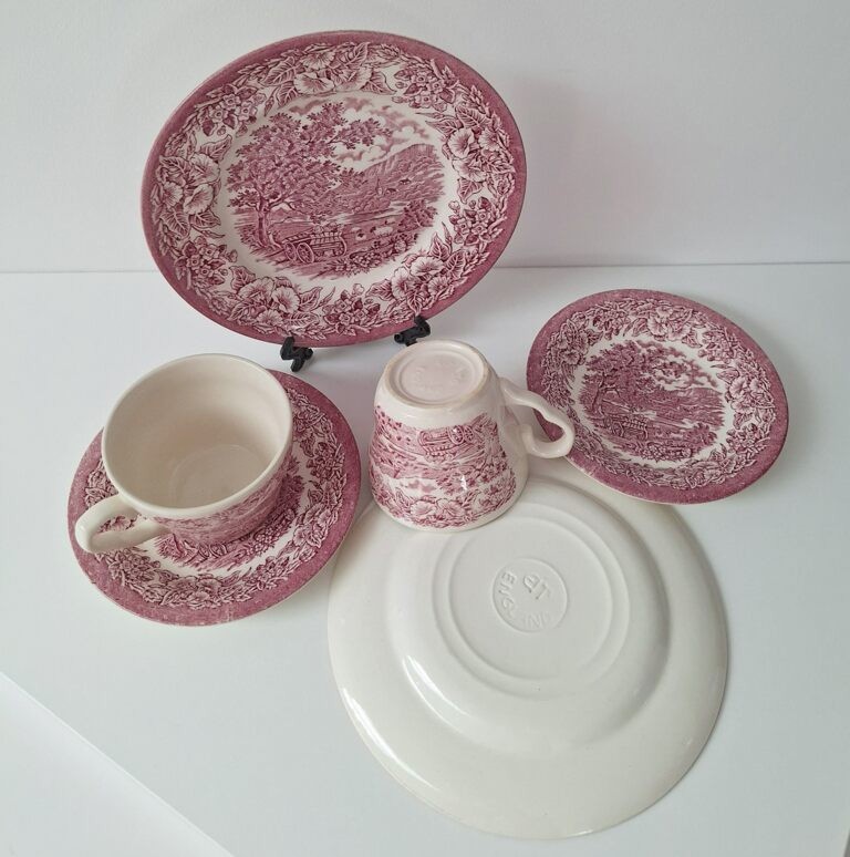 EIT England Trio Śniadaniowe na 2 osoby – Różowy Ironstone