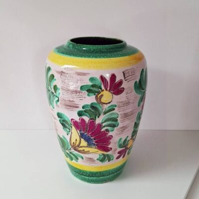 Duży Wazon Ceramiczny w Kwiaty – Styl Rustykalny / Majolika