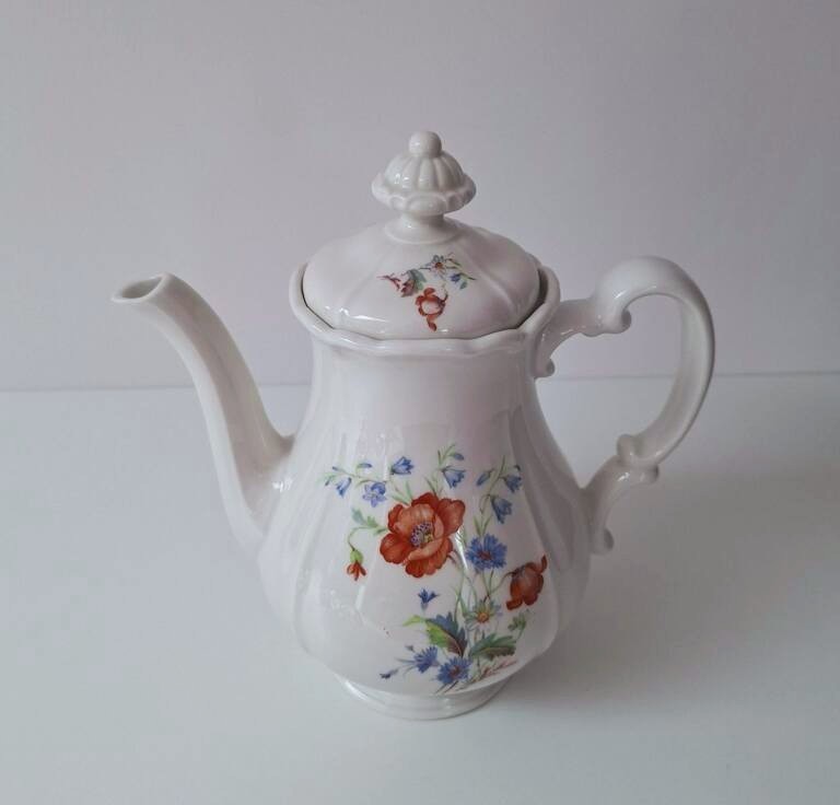 Porcelanowy Dzbanek Neu-Tettau (NPT) – Polne Kwiaty Vintage