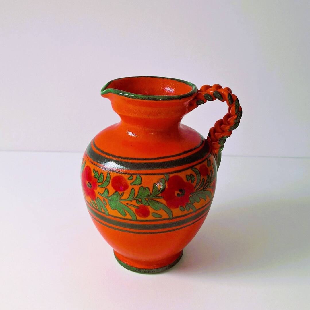 Ceramiczny wazon, dzbanek vintage z uchem warkocz - folk design