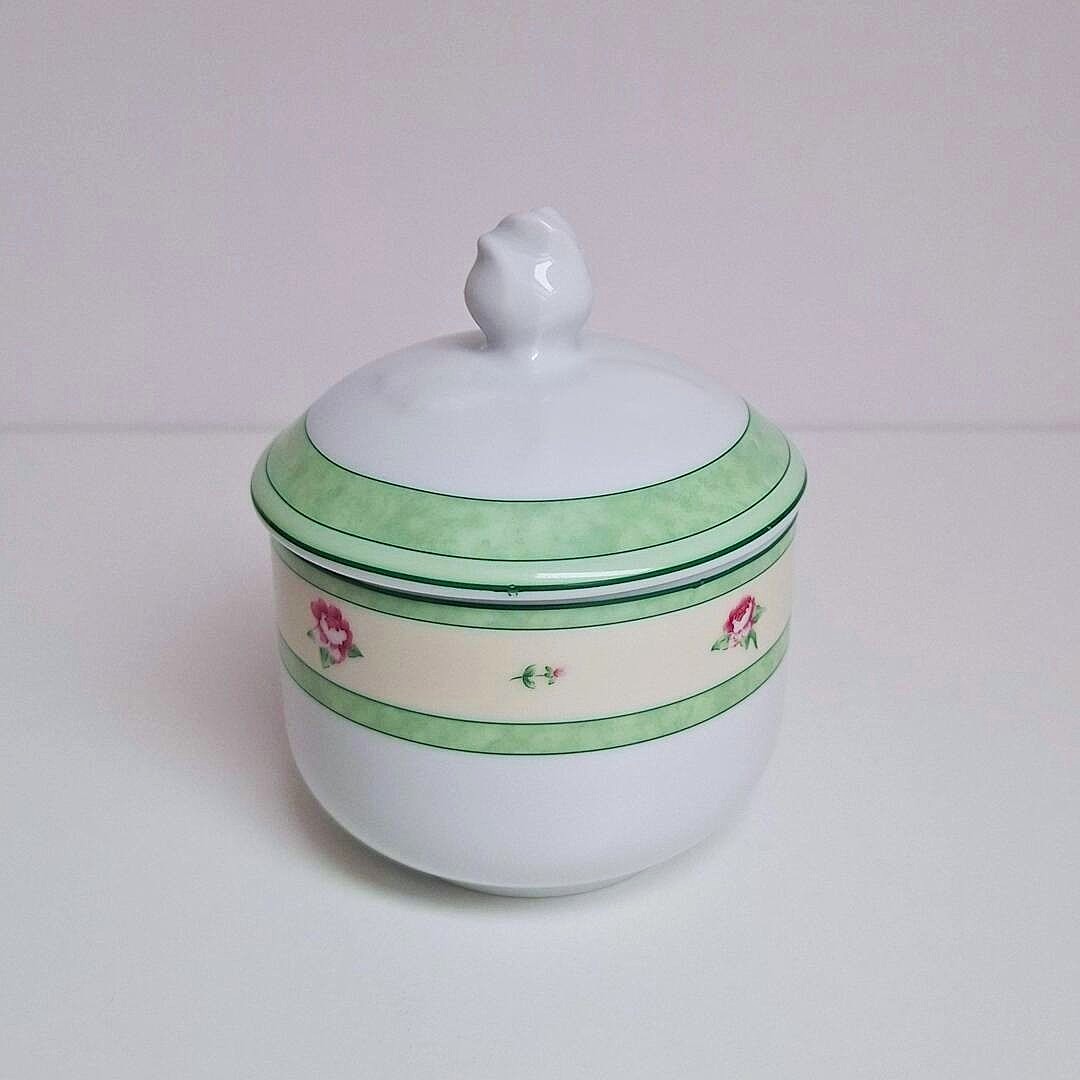 Porcelanowa cukiernica TCM Tchibo Marienbad Rote Rosen