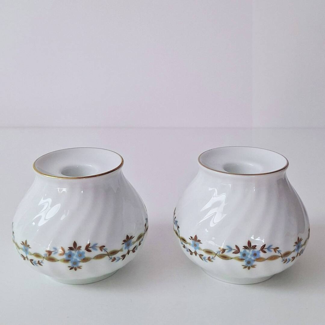 Para porcelanowych świeczników AK Kaiser „Irene” – lata 70.