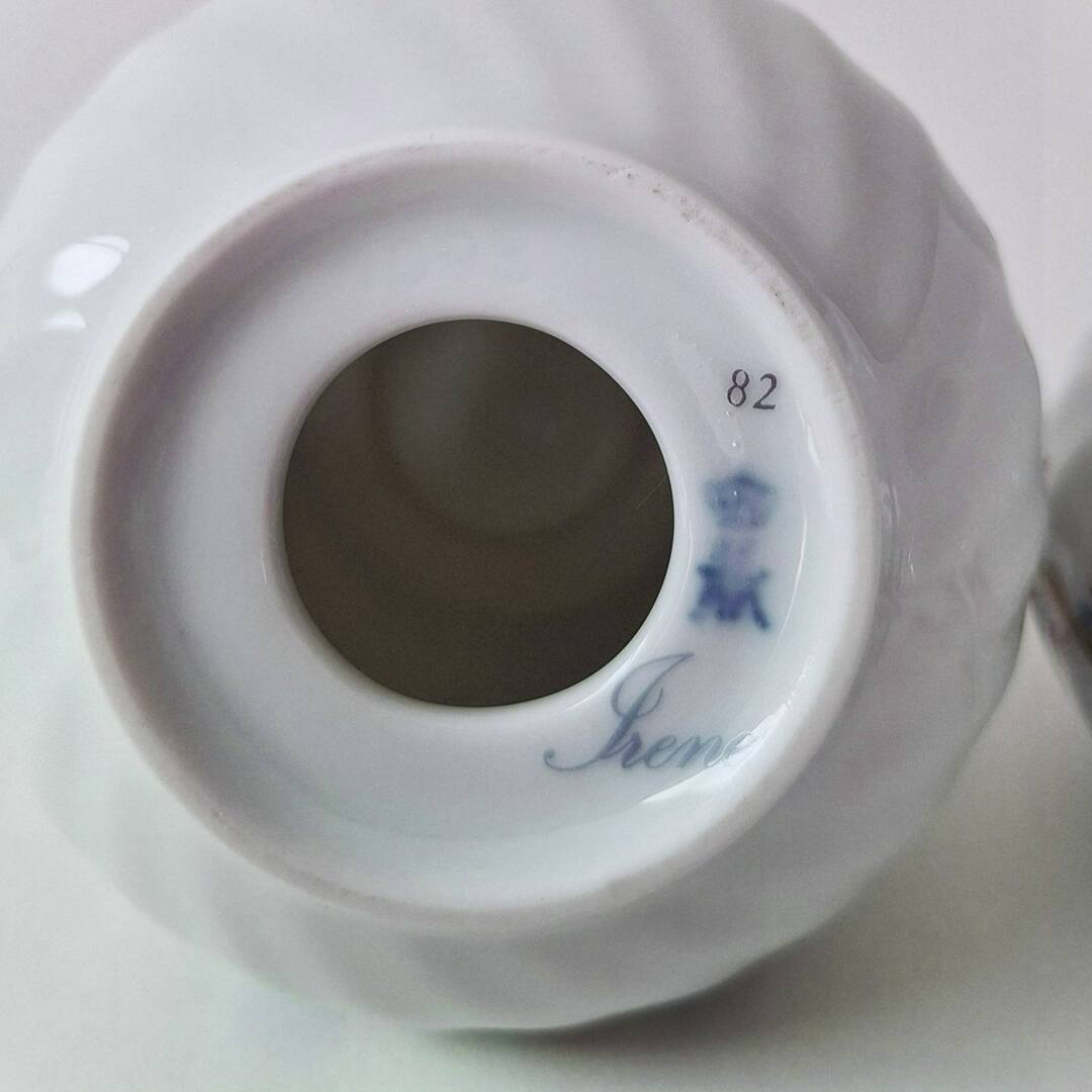 Para porcelanowych świeczników AK Kaiser „Irene” – lata 70.