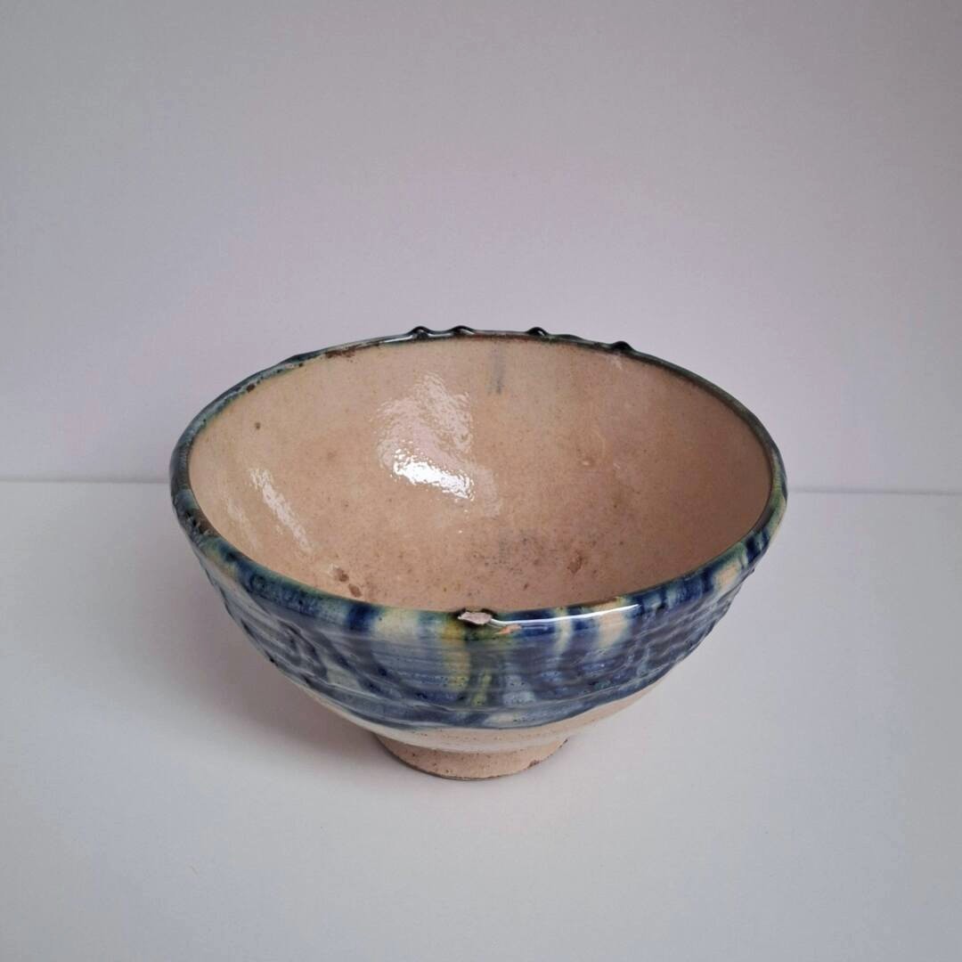 Ręcznie Robiona Misa Ceramiczna Z Niebieskim Motywem