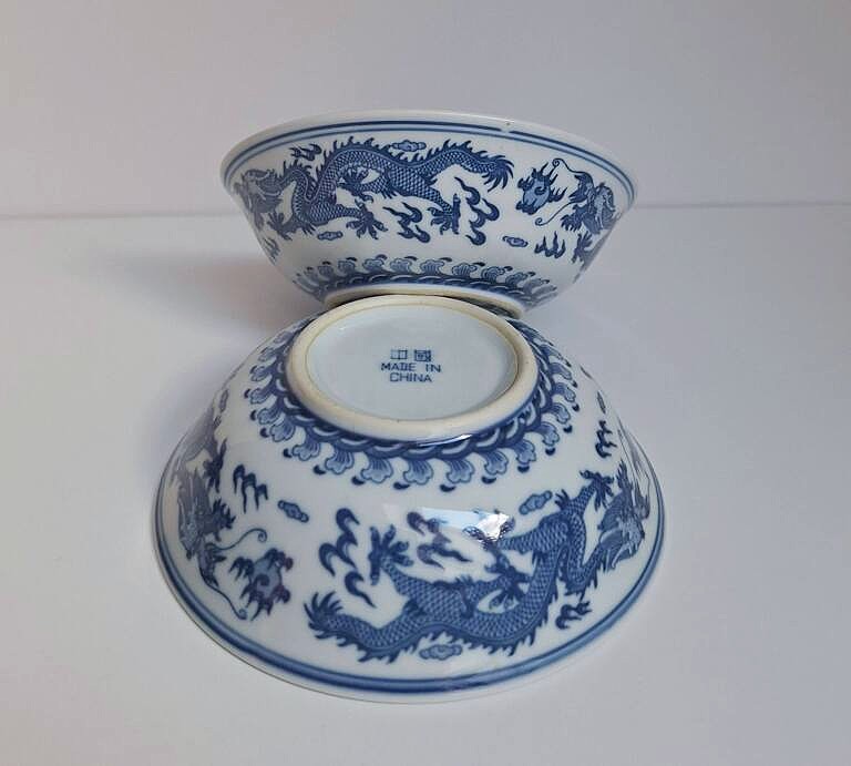 Zestaw 2 chińskich miseczek porcelanowych - motyw smoka