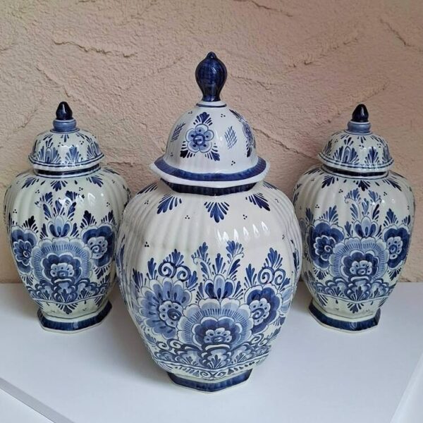 Komplet 3 Wazonów z Pokrywą Delft Holland - Ceramiczne Amfory