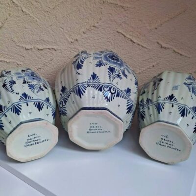 Komplet 3 Wazonów z Pokrywą Delft Holland - Ceramiczne Amfory