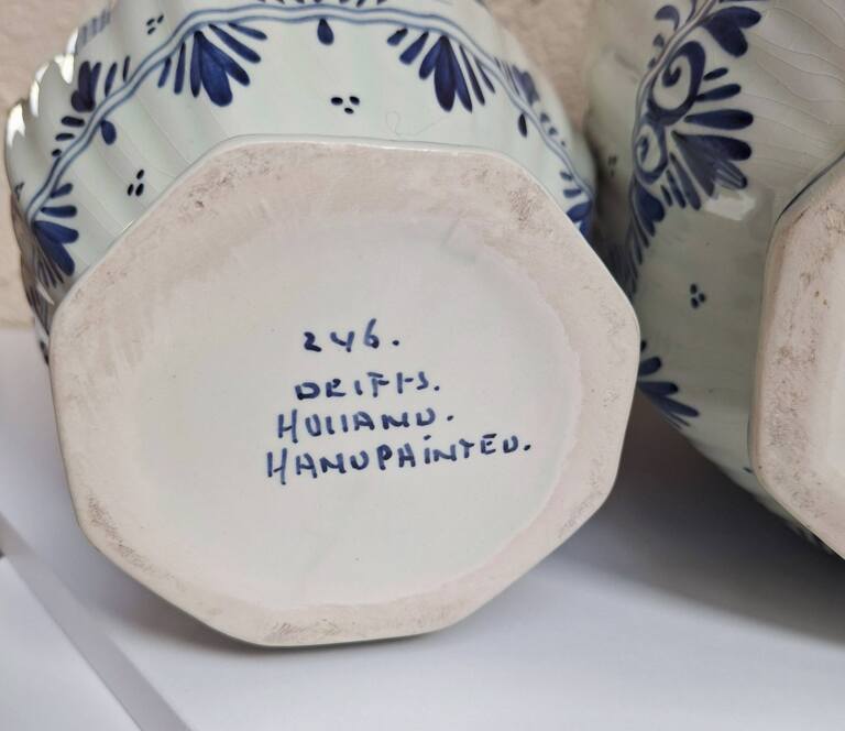 Komplet 3 Wazonów z Pokrywą Delft Holland - Ceramiczne Amfory