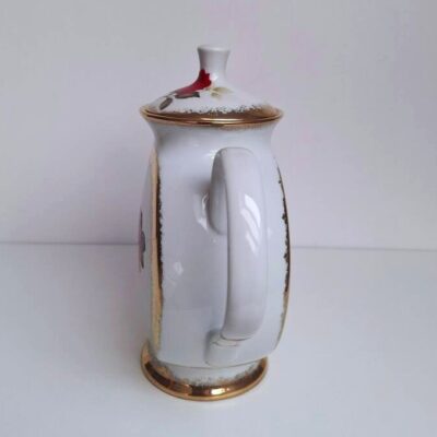 Porcelanowy Dzbanek LUBIANA Retro – Czerwone Róże i Złoto