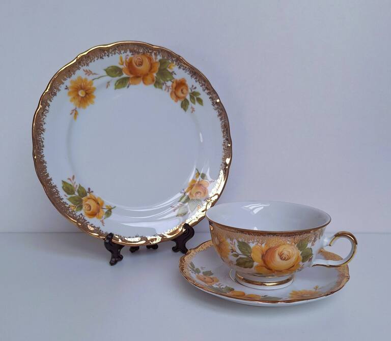 Vintage Trio śniadaniowe Winterling Bavaria - Żółte róże i złoto