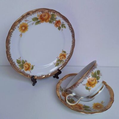 Vintage Trio śniadaniowe Winterling Bavaria - Żółte róże i złoto