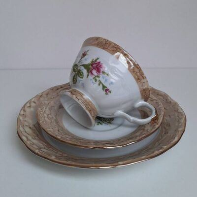 PRL Trio Śniadaniowe – Zakład Zdobienia Porcelany AW Wałbrzych