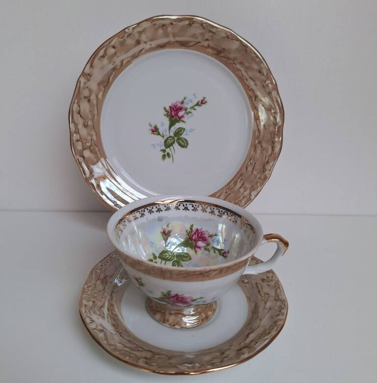 PRL Trio Śniadaniowe – Zakład Zdobienia Porcelany AW Wałbrzych