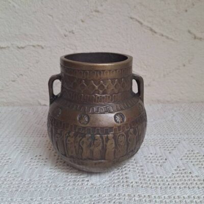 Mosiężna waza amfora vintage – relief grecki, patyna