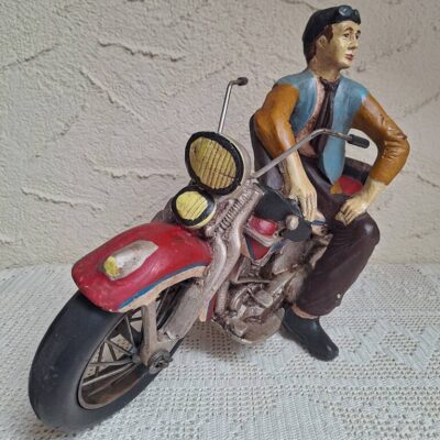 Duża Figurka Retro - Motocyklista na Motocyklu Harley-Davidson